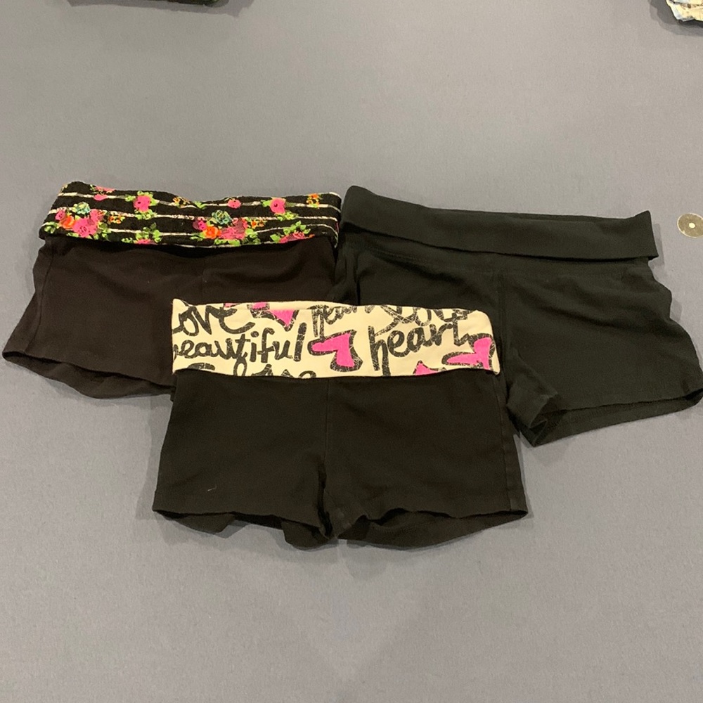 3 PAIRS OF ADORABLE HOT YOGA SHORTS